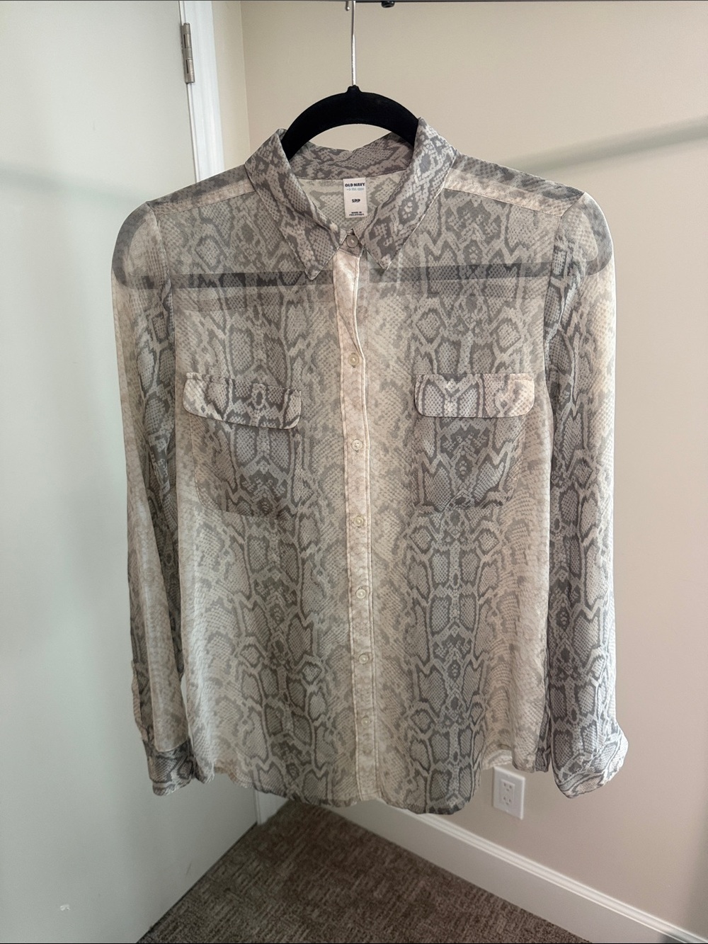 Old Navy Sheer Snake Print Blouse in Gray and Cream